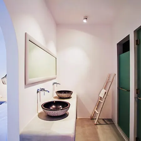 Отель Sea View 3*